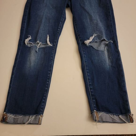 L'Agence 'Rachel High-Rise Diamond Destruct' Slim Jeans - Picture 8 of 13